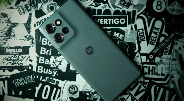 El celular de gama media de Motorola que compite contra los gigantes. El celular de gama media de Motorola que compite contra los gigantes.