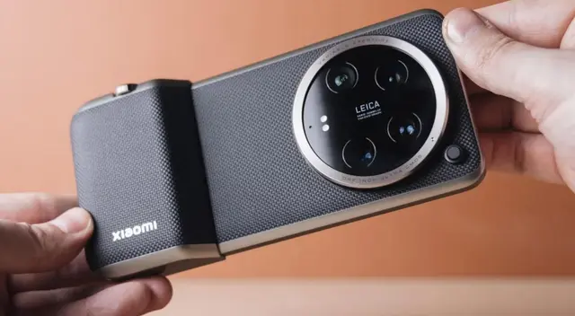 Este Xiaomi es uno de los mejores smartphones jamás creados y con una cámara potente para sacar las mejores tomas con resultados profesionales. Este Xiaomi es uno de los mejores smartphones jamás creados y con una cámara potente para sacar las mejores tomas con resultados profesionales.