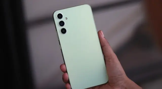 El Samsung A34 es uno de los teléfonos inteligentes más equilibrados del 2025. El Samsung A34 es uno de los teléfonos inteligentes más equilibrados del 2025.