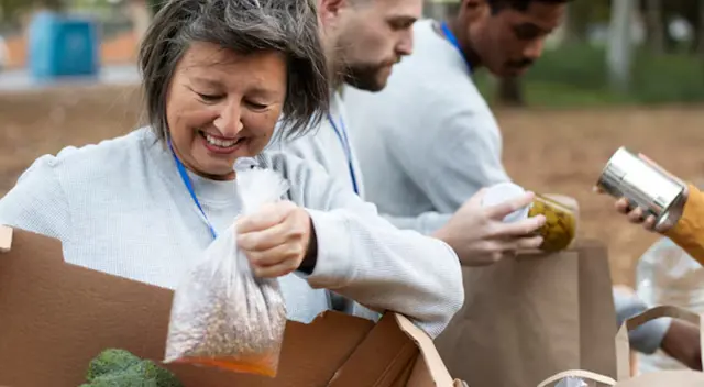 Consulta el calendario de distribución y asegura tus alimentos. Consulta el calendario de distribución y asegura tus alimentos.