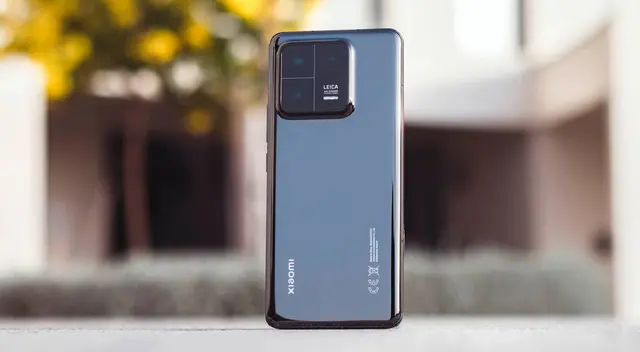 El Xiaomi 13 Pro 5G es el teléfono de gama alta más potente y barato que puedes comprar en 2025. El Xiaomi 13 Pro 5G es el teléfono de gama alta más potente y barato que puedes comprar en 2025.