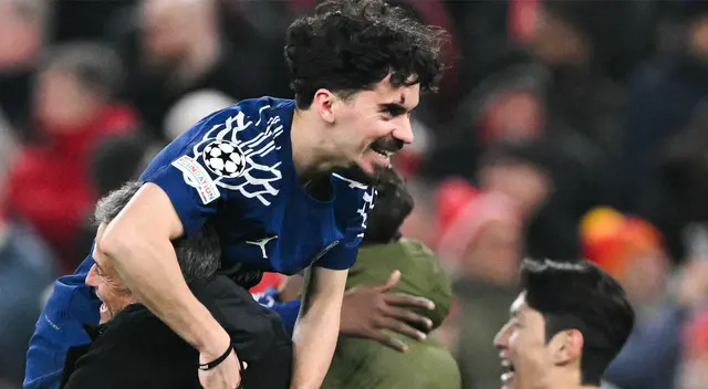 PSG eliminó a Liverpool de la Champions League 2024-25 de visitante.