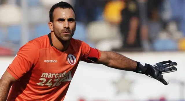 José Carvallo anunció su retiro del fútbol profesional