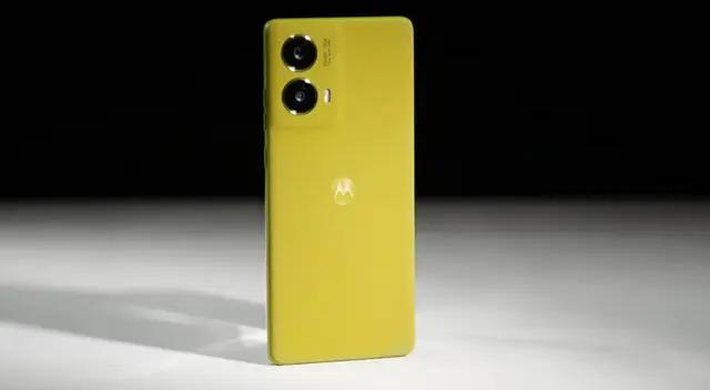 Este celular gama media no solo ha sorprendido por su precio, también por su bello diseño y su ficha técnica.