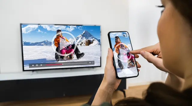 Aprende a duplicar la pantalla de un iPhone en un televisor. Aprende a duplicar la pantalla de un iPhone en un televisor.