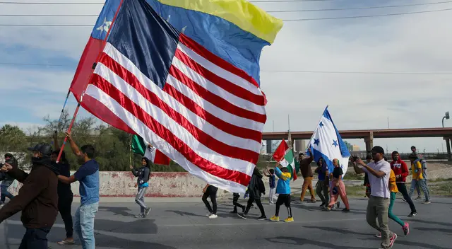Venezolanos y cubanos con Green Card podrían quedar fuera de EE.UU.