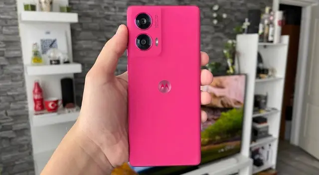 El Motorola Edge 50 Fusion 5g supera en todo al Galaxy A56 5G de Samsung. Es bueno, bonito y barato. La mejor compra del 2025.