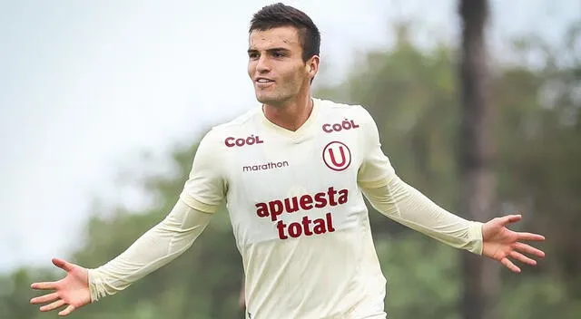 Jean Carlo Olivares, Universitario de Deportes