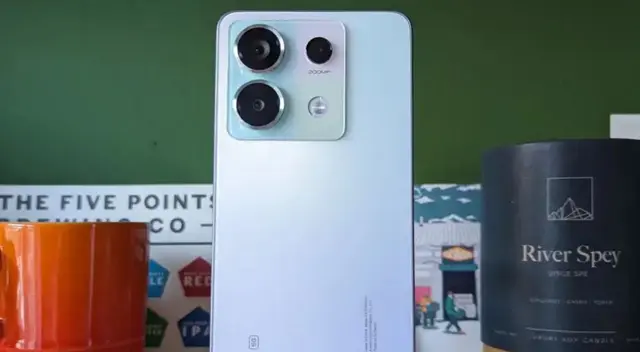 Este Xiaomi cuenta con una potente cámara, así como una pantalla muy fluida.