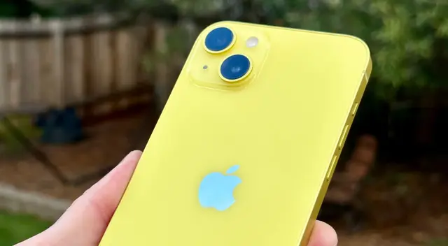 Este iPhone bajó de precio y también incrementó sus ventas.