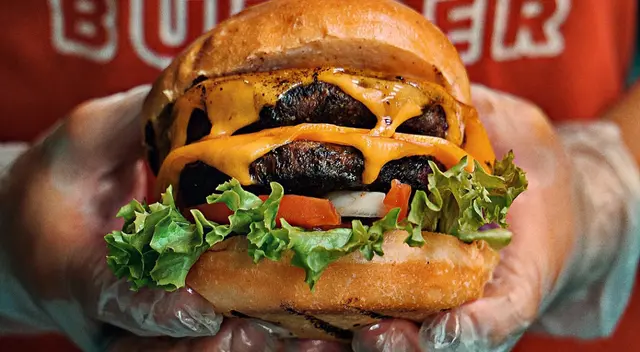 La histórica cadena de hamburguesas cierra todas sus tiendas en EE. UU.