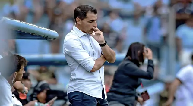 Guillermo Farré no seguirá como entrenador de Sporting Cristal este 2025.