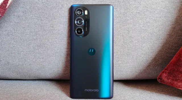 Este Motorola se lanzó en el 2022, pero en pleno 2025 es uno de los más vendidos.