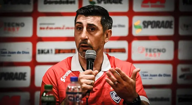 Cristian Díaz no seguirá como director técnico de Cienciano. Cristian Díaz no seguirá como director técnico de Cienciano.
