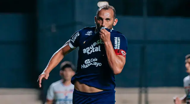 Hernán Barcos le envió una fuerte advertencia a los 'potrillos' de Alianza Lima