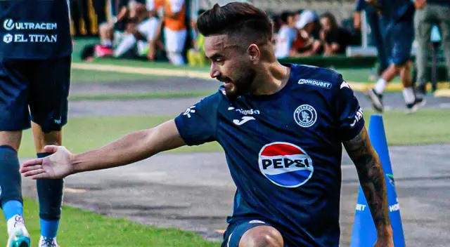Motagua venció a Olimpia por el clásico hondureño con doblete de Rodrigo Gómez. Motagua venció a Olimpia por el clásico hondureño con doblete de Rodrigo Gómez.