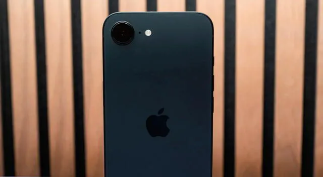 iPhone 16e iPhone 16e