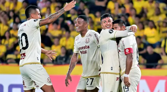 Universitario derrotó a Barcelona en Copa Libertadores.