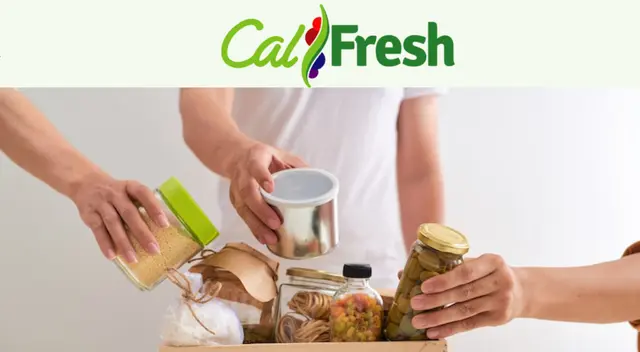 Si eres despedido, puedes solicitar CalFresh en California. El condado evaluará solo los pagos recibidos en los últimos 30 días para determinar tus beneficios.