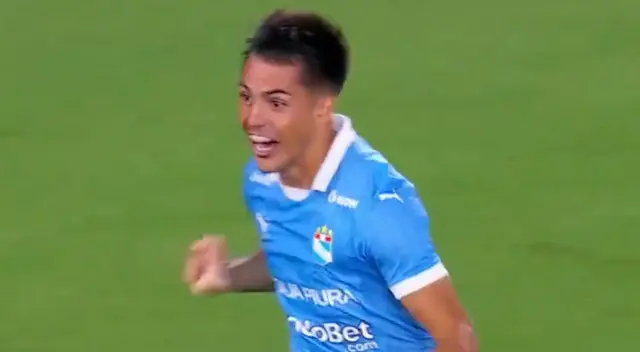 Santiago González marca el 1-0 de Sporting Cristal.
