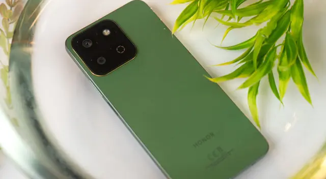 Este Honor tiene bajo precio y características de alta calidad. Este Honor tiene bajo precio y características de alta calidad.