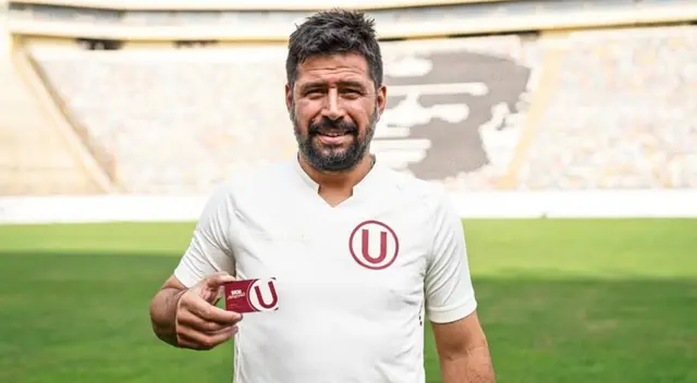 Mauro Cantoro y su comentario sobre Universitario. Mauro Cantoro y su comentario sobre Universitario.