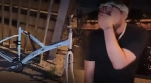 Streamer peruano sufre robo de su bicicleta en Francia.