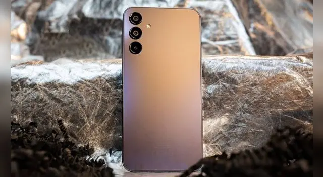El Samsung Galaxy A15 es un teléfono de gama media muy potente y cuenta con gran potencia gamer. El Samsung Galaxy A15 es un teléfono de gama media muy potente y cuenta con gran potencia gamer.
