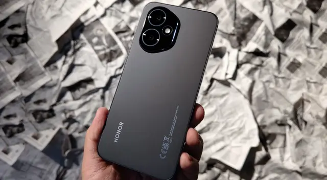 El Honor 400 pertenece a la gama media y tiene una de las mejores cámaras.