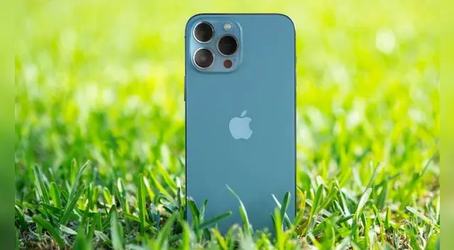 El iPhone 13 Pro Max es uno de los teléfonos más potentes de Apple y su precio ha bajado demasiado.
