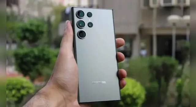 Este es el Galaxy S23 Ultra 5G, un smartphone con potencia gamer y cámaras profesionales 4K. Este es el Galaxy S23 Ultra 5G, un smartphone con potencia gamer y cámaras profesionales 4K.