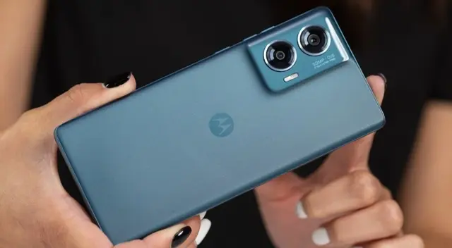 Este Motorola es un buen ejemplo de un gama media calidad-precio. Este Motorola es un buen ejemplo de un gama media calidad-precio.