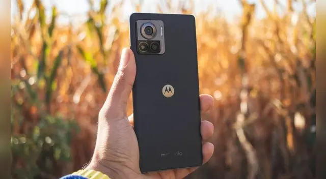 El Motorola Edge 30 Ultra es el gama alta más potente que se lanzó en 2022 y sigue superando en todo al S24 Ultra de Samsung. El Motorola Edge 30 Ultra es el gama alta más potente que se lanzó en 2022 y sigue superando en todo al S24 Ultra de Samsung.