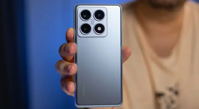 Este celular encierra todo lo que un usuario demanda de este tipo de dispositivos. Este celular encierra todo lo que un usuario demanda de este tipo de dispositivos.