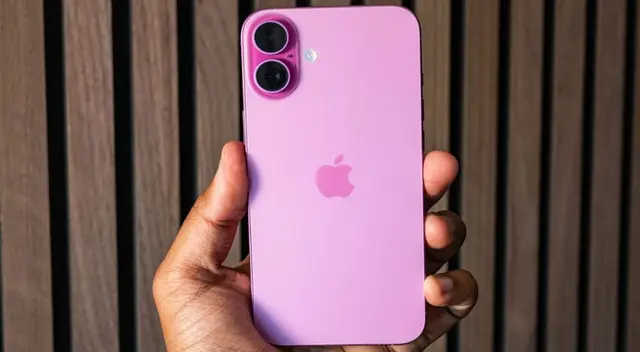 Este celular tiene muchos colores hermosos que enamoran desde el primer vistazo.