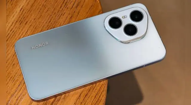 El HONOR 400 Pro 5g es uno de los mejores teléfonos de gama alta que se han lanzado en 2025. Su precio es más bajo que el nuevo Galaxy S25FE y es más potente.