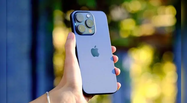 El iPhone 15 Pro es uno de los teléfonos de Apple más potentes del 2025 y su precio ha bajado demasiado.