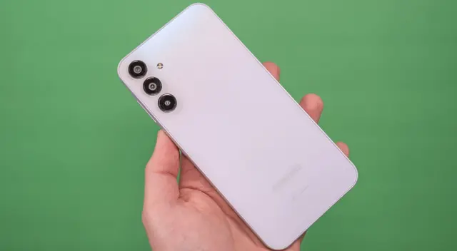 Este celular  te dará gratas sensaciones desde el primer contacto.