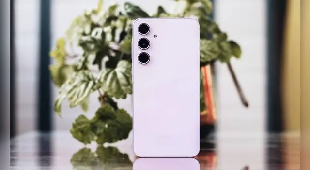 El Galaxy A55 5G es uno de los teléfonos de Samsung más destacados y su precio ha bajado al mínimo.