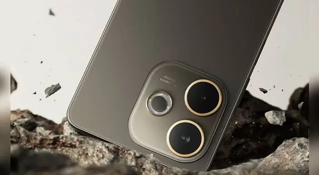 El Oppo A5 Pro 5G es uno de los teléfonos más resistentes del mercado. No solo es acuático, soporta caídas y tiene batería que dura dos días. El Oppo A5 Pro 5G es uno de los teléfonos más resistentes del mercado. No solo es acuático, soporta caídas y tiene batería que dura dos días.