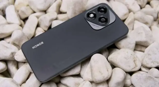 Este celular tiene un formidable rendimiento de la batería por su precio.