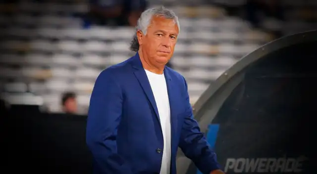 Néstor Gorosito tomó sorprendente decisión con dos futbolistas de Alianza Lima