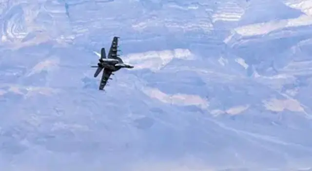 Aviones rusos en Alaska. 
