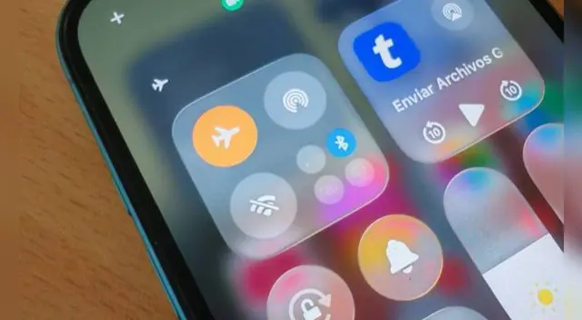Conoce para qué sirve realmente activar el 'Modo Avión' en smartphone Android o iPhone. Conoce para qué sirve realmente activar el 'Modo Avión' en smartphone Android o iPhone.