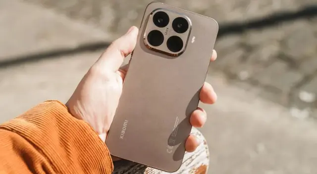 Este celular es tan potente que tiene grabación en 4K a 120 fps.