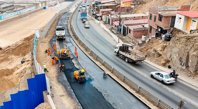 Se iniciaron los trabajos de asfaltado en la vía provisional del km 3.5 de la Av. Néstor Gambetta.