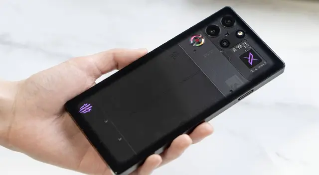 Conoce los 3 smartphones Android que superan en potencia al iPhone 17 Pro Max.