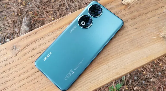 Este teléfono Honor 90 es uno de los smartphones de gama media más completos y tiene un precio ultra reducido.