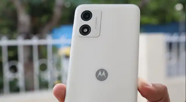 Motorola E13 Motorola E13