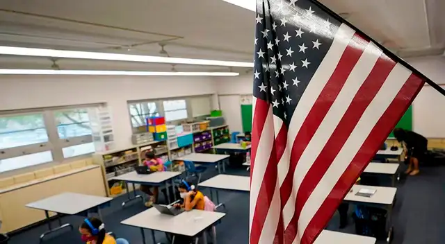 Seguridad estudiantes inmigrantes California